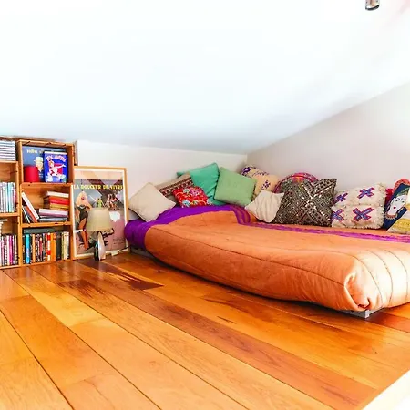 Unique Apartment- 50 Sqm- Montmartre Paris