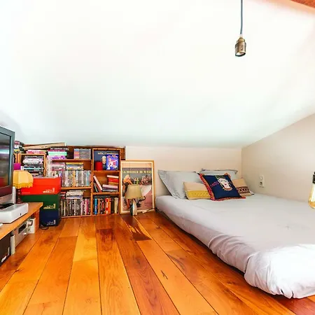 Unique Apartment- 50 Sqm- Montmartre Paris